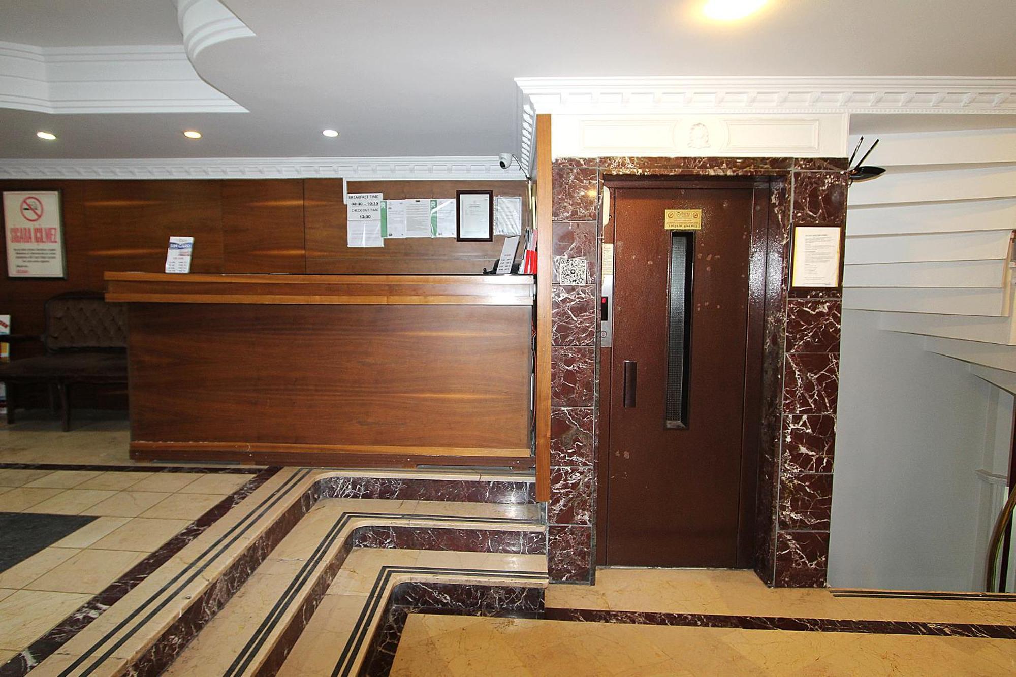 Lyon Hotel Κωνσταντινούπολη Εξωτερικό φωτογραφία